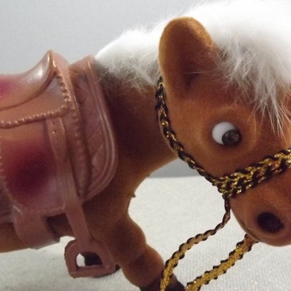 Brown Flocked Pony, Carnival Prize Horse - Picture 2 of 9